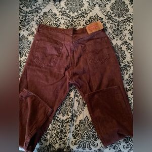 Red Levi’s 501 W36 L32 barely worn